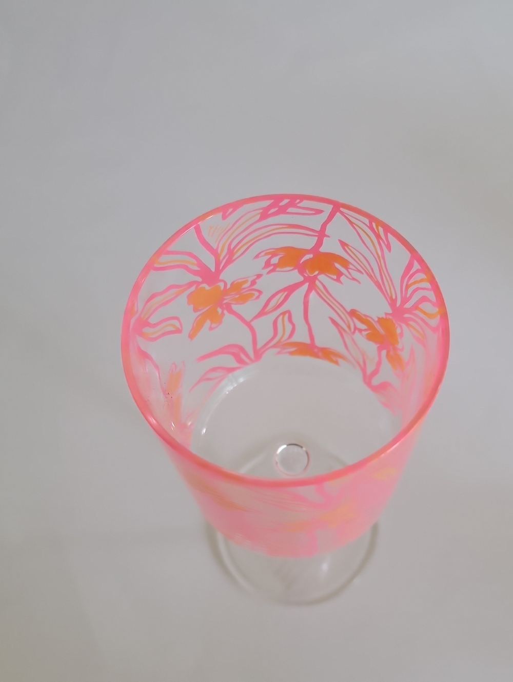 LILLY PULITZER PINK & ORANGE FLORAL ACRYLIC WINE GLASS - Picture 3 of 5
